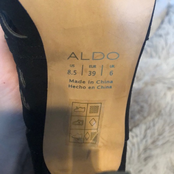 Aldo Black Heels - Picture 4 of 4